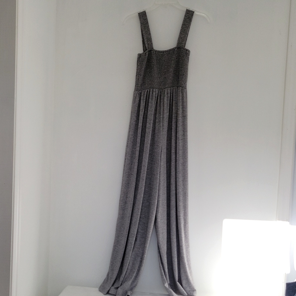 Brand Missing Gray Comfort Jumpsuit Size S